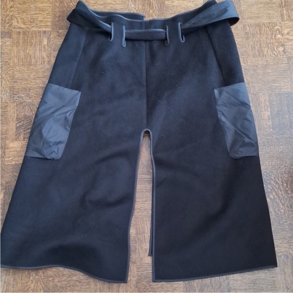 COS Black Asymmetrical Wrap Midi Skirt — Nylon Pocket Detail - Picture 2 of 4